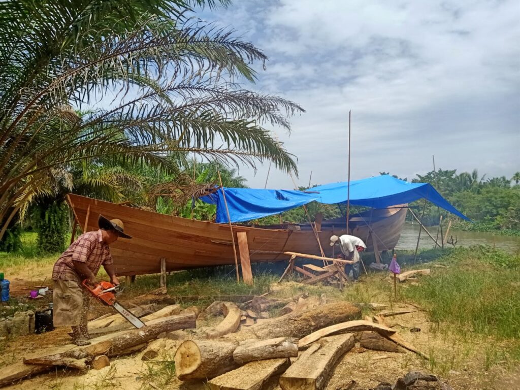 Free School Boat to Enhance Education Access in Pulau Kampai Village